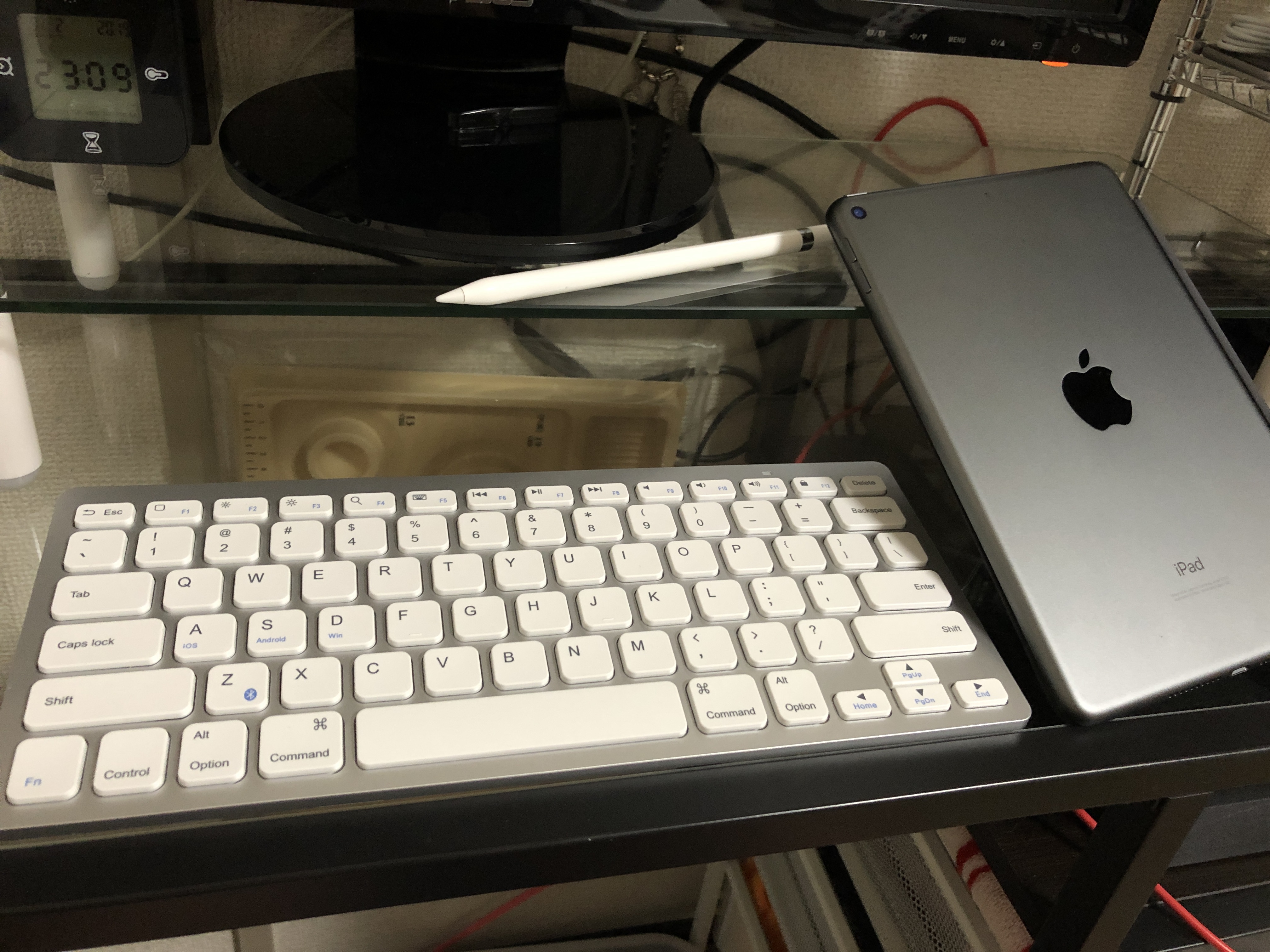 Ipadやiphoneに最適のanker Ultra Slim Bluetooth Keyboard アンカーウルトラスリムキーボード を買ってみたのでレビュー Freeblog なんでもレビュー 考察 攻略